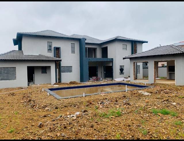 6 BEDROOM HOUSE FOR SALE IN SAVANNAH COUNTRY ESTATE